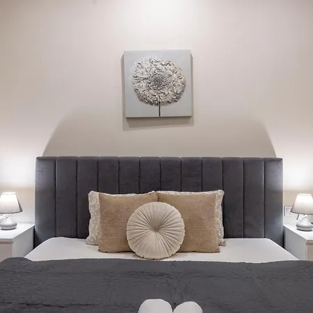 Appartement Deluxe & Grand Z15 In A Prime Location *